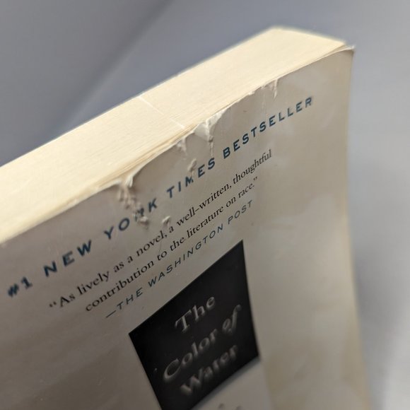 The Color of Water by James McBride Paperback - Picture 4 of 4